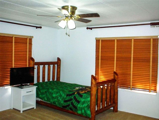 37314 Mistletoe Road, Yokuts Valley, CA 93675