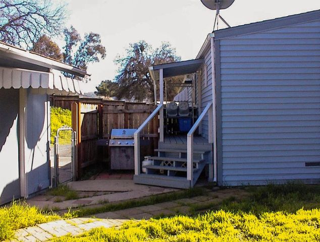 37314 Mistletoe Road, Yokuts Valley, CA 93675