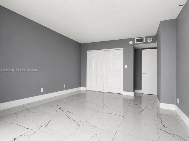 290 174th Street 1005, Sunny Isles Beach, FL 33160