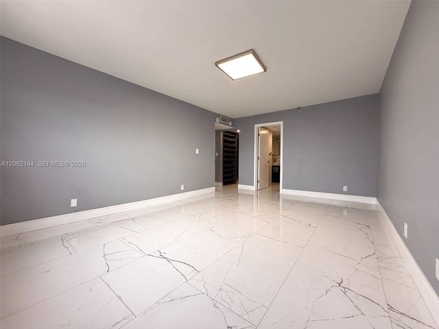 290 174th Street 1005, Sunny Isles Beach, FL 33160