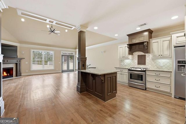 1786 Cambridge Square, Watkinsville, GA 30677