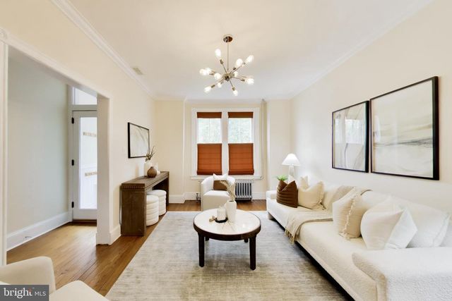 1404 CONSTITUTION AVE NE, Washington, DC 20002