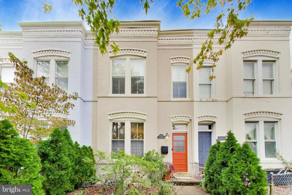 1404 CONSTITUTION AVE NE, Washington, DC 20002