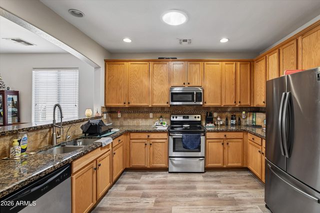 910 E CRIMM Road, San Tan Valley, AZ 85143