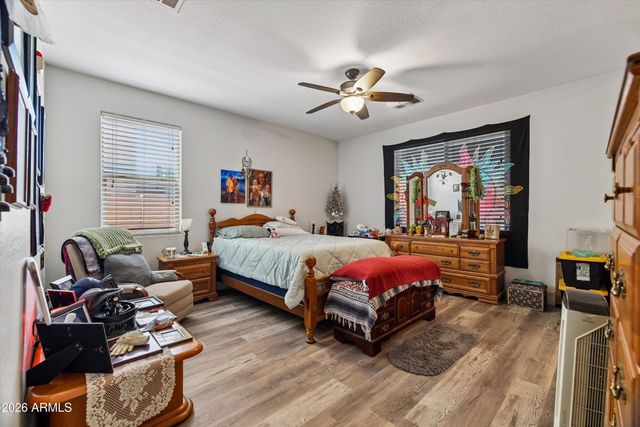 910 E CRIMM Road, San Tan Valley, AZ 85143
