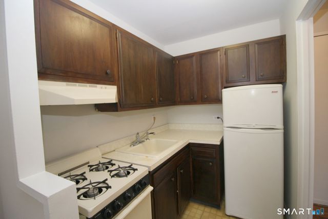 99 Prospect Street APT 3M, Stamford, CT 06901