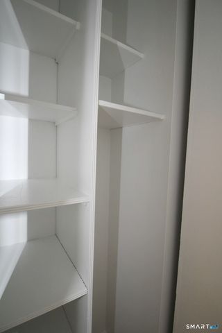 99 Prospect Street APT 3M, Stamford, CT 06901