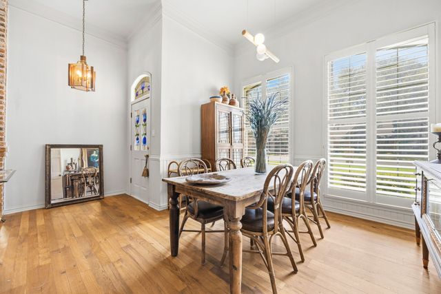 504 Evergreen Drive, Hurst, TX 76054