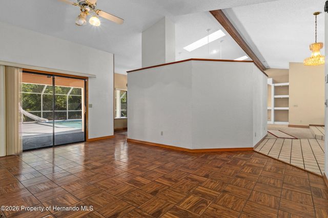8959 Nakoma Way, Weeki Wachee, FL 34613