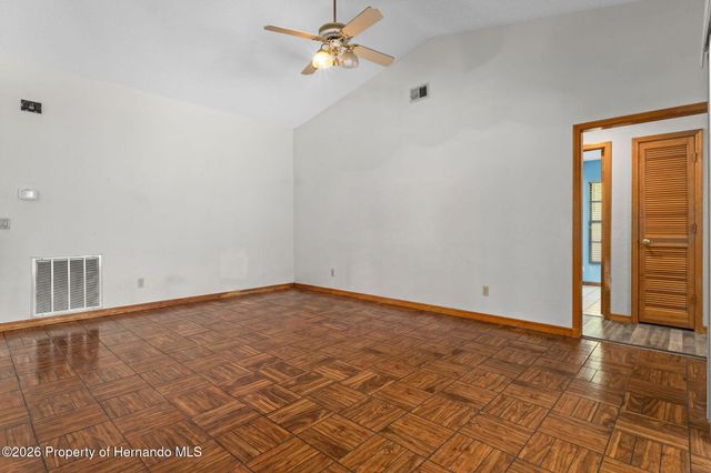 8959 Nakoma Way, Weeki Wachee, FL 34613