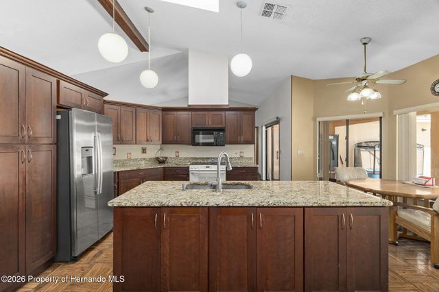 8959 Nakoma Way, Weeki Wachee, FL 34613