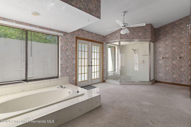 8959 Nakoma Way, Weeki Wachee, FL 34613
