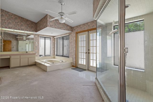 8959 Nakoma Way, Weeki Wachee, FL 34613