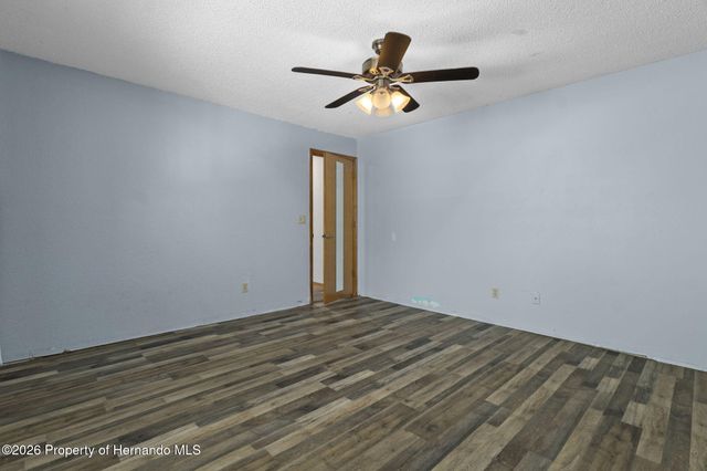 8959 Nakoma Way, Weeki Wachee, FL 34613