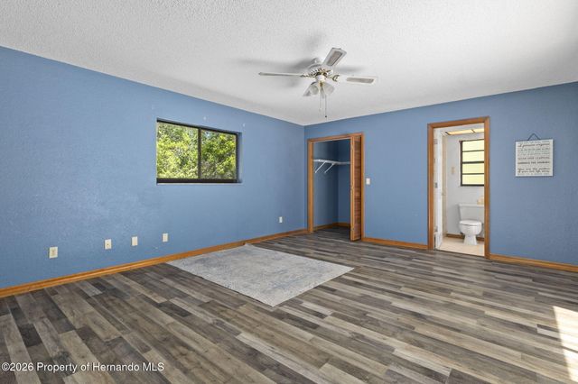 8959 Nakoma Way, Weeki Wachee, FL 34613