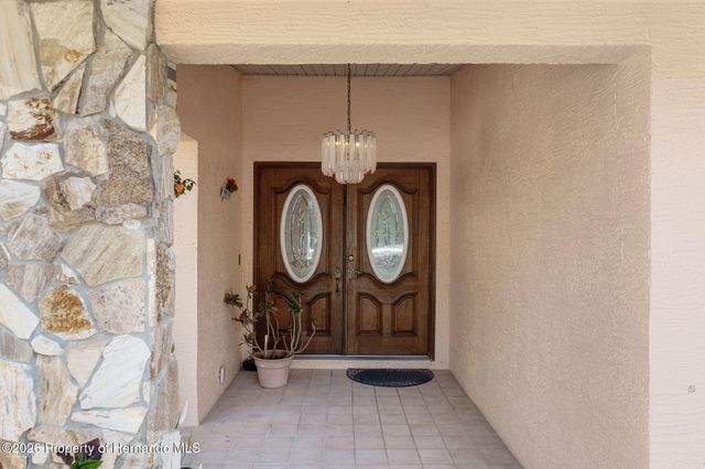 8959 Nakoma Way, Weeki Wachee, FL 34613