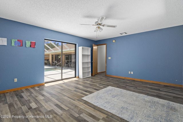 8959 Nakoma Way, Weeki Wachee, FL 34613