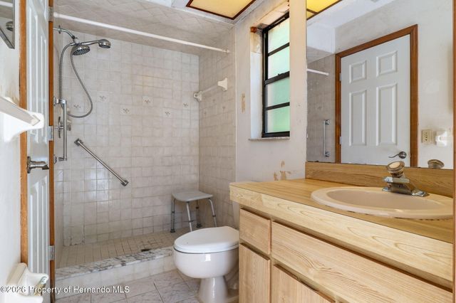 8959 Nakoma Way, Weeki Wachee, FL 34613