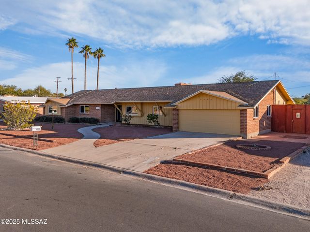 5532 E Burns Street, Tucson, AZ 85711