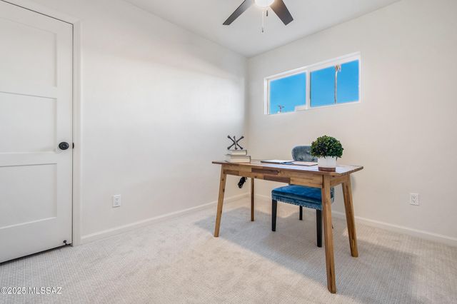 5532 E Burns Street, Tucson, AZ 85711