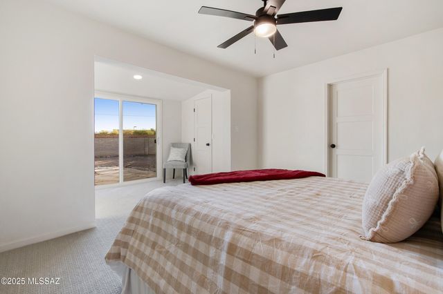 5532 E Burns Street, Tucson, AZ 85711