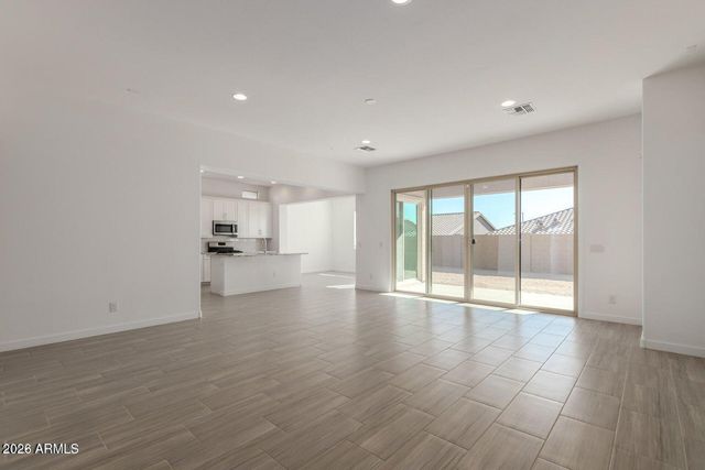 19693 W MONTEREY Way, Buckeye, AZ 85396