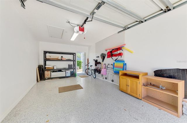 8911 VERANDA WAY 211, Sarasota, FL 34238