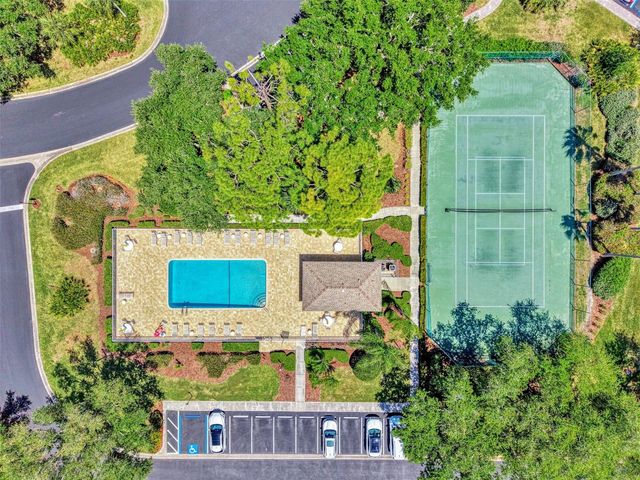 8911 VERANDA WAY 211, Sarasota, FL 34238