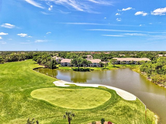 8911 VERANDA WAY 211, Sarasota, FL 34238