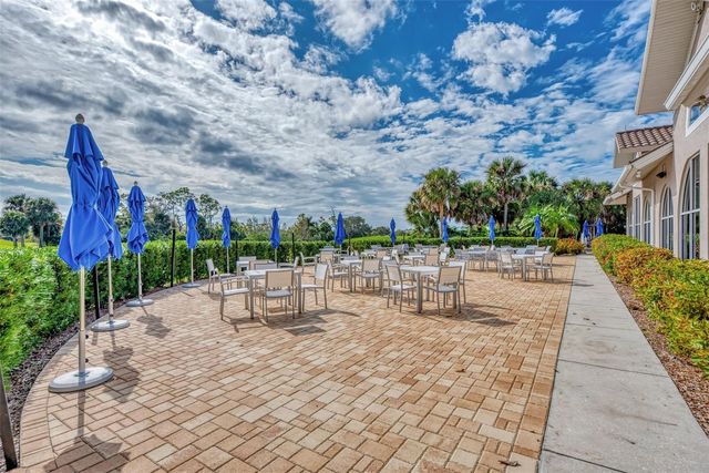 8911 VERANDA WAY 211, Sarasota, FL 34238