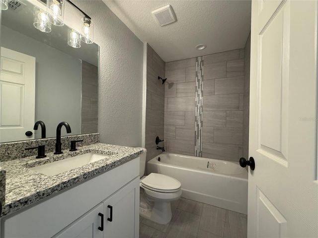 5545 SE 70TH AVENUE, Ocala, FL 34472