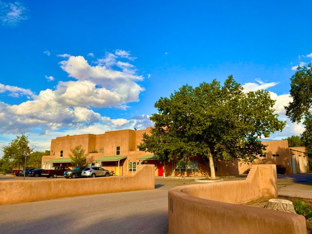 230 Cynthia Court NW A, Albuquerque, NM 87114