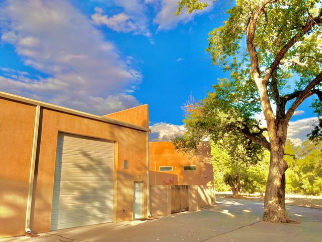 230 Cynthia Court NW A, Albuquerque, NM 87114