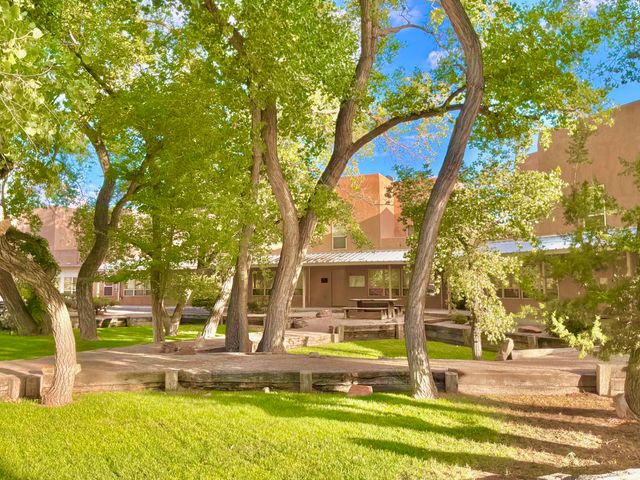 230 Cynthia Court NW A, Albuquerque, NM 87114