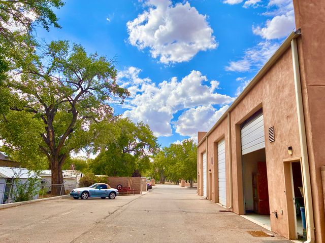 230 Cynthia Court NW A, Albuquerque, NM 87114