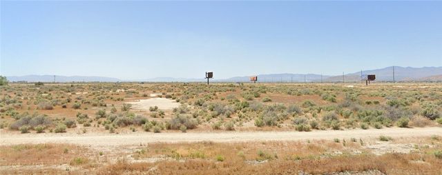 0 20 Street, Rosamond, CA 93560