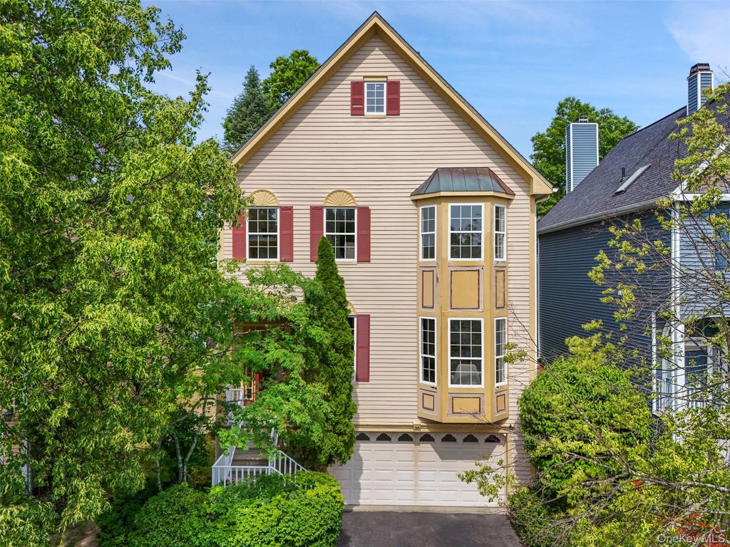 36 Scofield Court, Peekskill, NY 10566