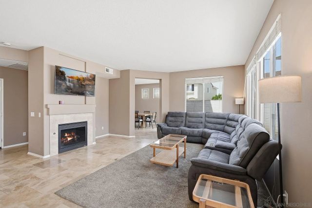 44672 Brookvail, Temecula, CA 92592