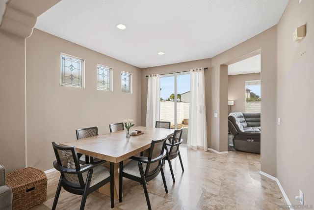 44672 Brookvail, Temecula, CA 92592