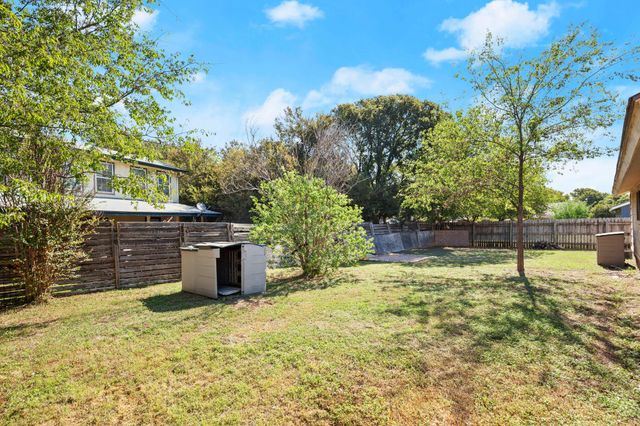 3505 Rocky Hollow TRL B, Georgetown, TX 78628