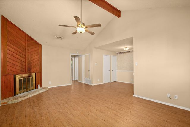 3505 Rocky Hollow TRL B, Georgetown, TX 78628