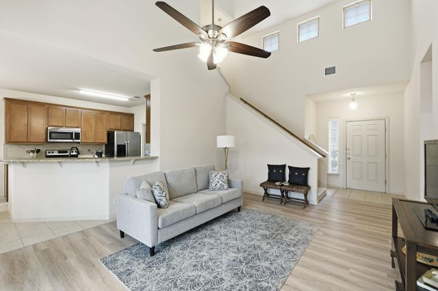 2410 S Great Oaks DR S 501, Round Rock, TX 78681