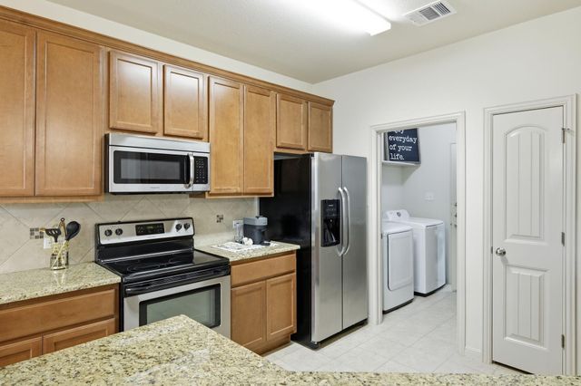 2410 S Great Oaks DR S 501, Round Rock, TX 78681