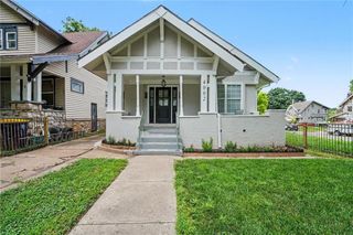 4002 S Benton Avenue, Kansas City, MO 64130