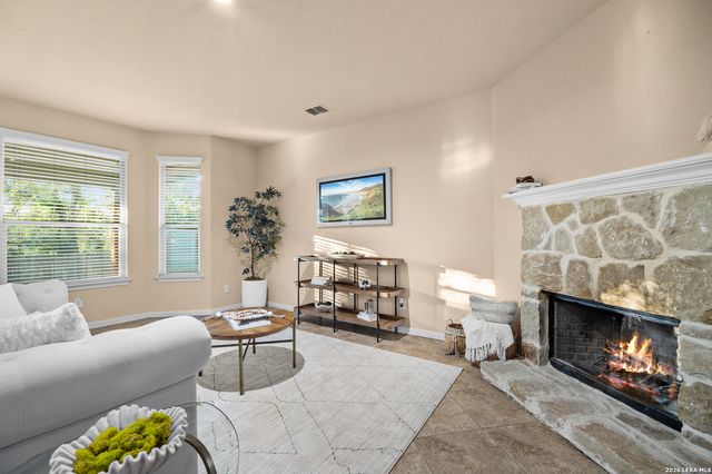 1008 Magellan, Windcrest, TX 78239