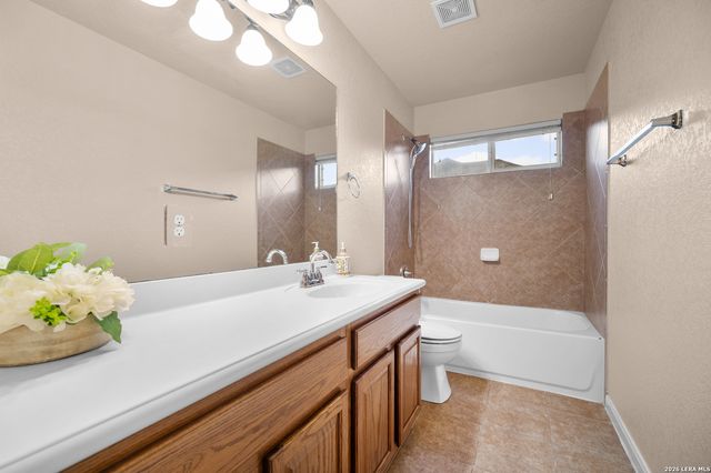 1008 Magellan, Windcrest, TX 78239