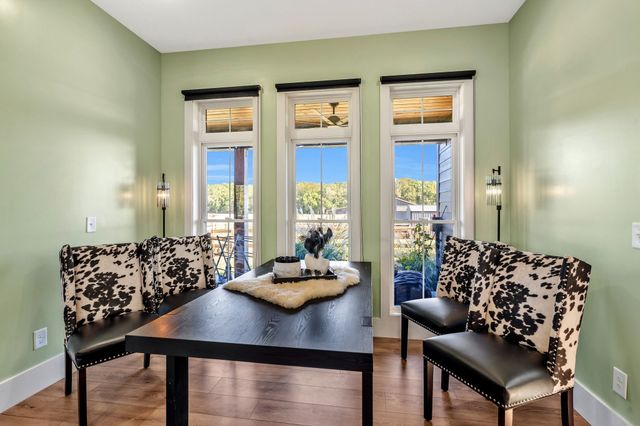 128 Emma Ln, Hohenwald, TN 38462