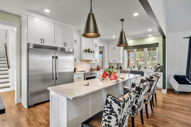 128 Emma Ln, Hohenwald, TN 38462