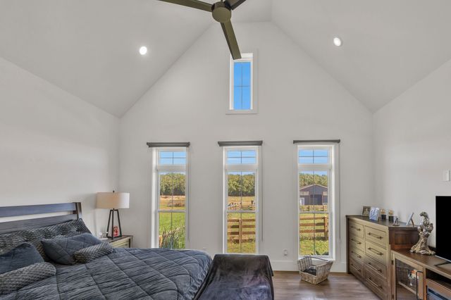 128 Emma Ln, Hohenwald, TN 38462