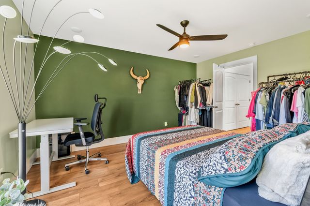 128 Emma Ln, Hohenwald, TN 38462